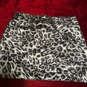 Kiki Riki size small Leopard Print Mini Skirt silver body con metallic